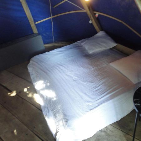 Air Naturel De Camping Moulin De Malesse Tipi Saint-Privat  Eksteriør bilde